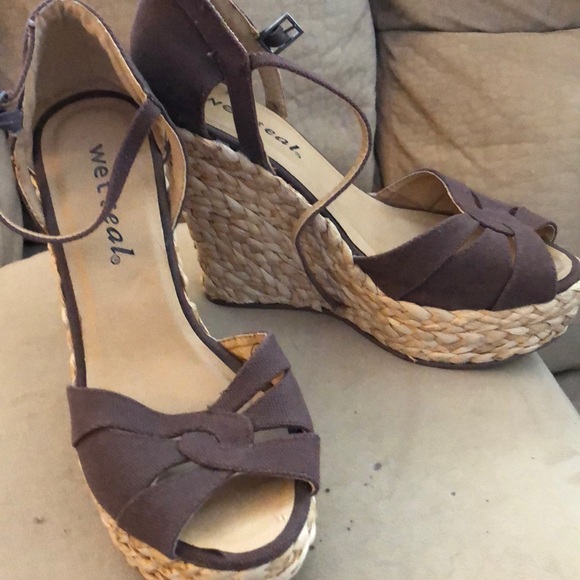 Wedges - Picture 2 of 2